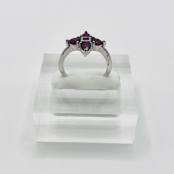 Natural Ruby Pear Cut Cluster Sterling Silver Ring - Picture 4 of 4